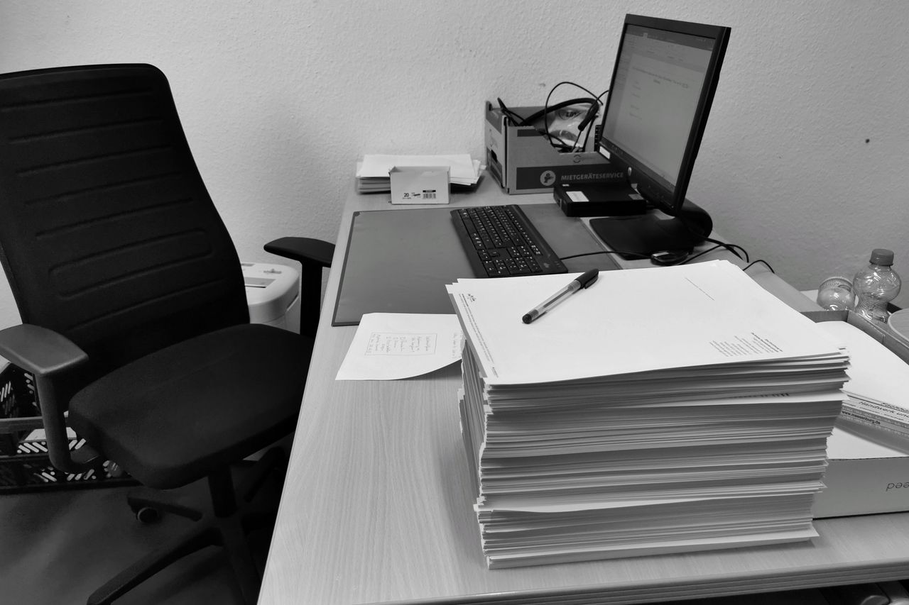 Why Law Firms Outsource Record Retrieval